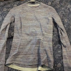 Lululemon long sleeve athletic shirt